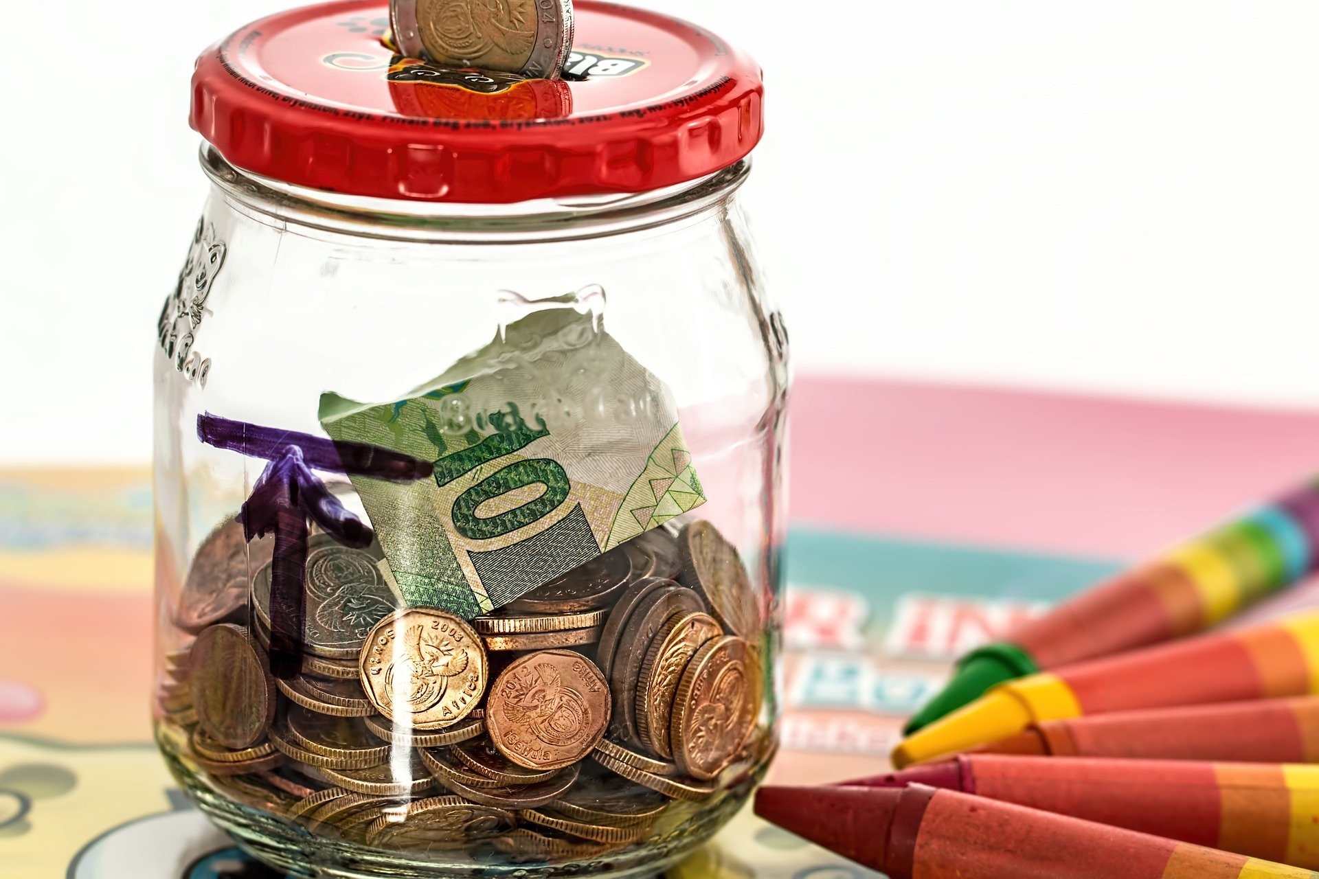how to start saving money
